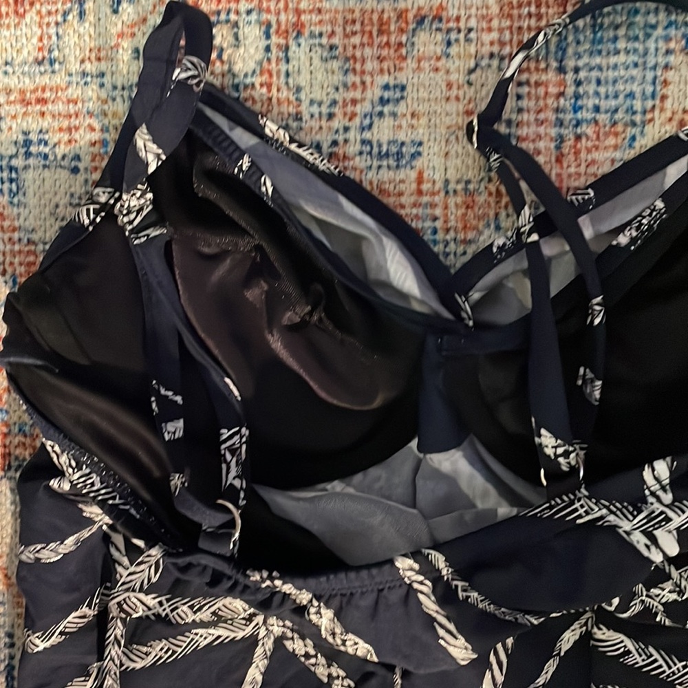 Miraclesuit Thoroughbred Love Knot Tankini Top in Midnight Blue SZ 8 EUC - Picture 5 of 6